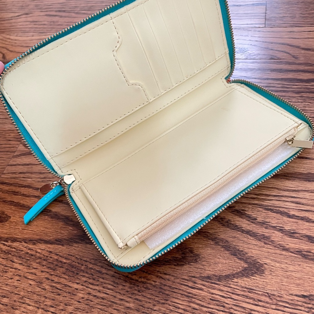 Fossil Multicolor Wallet - image 4